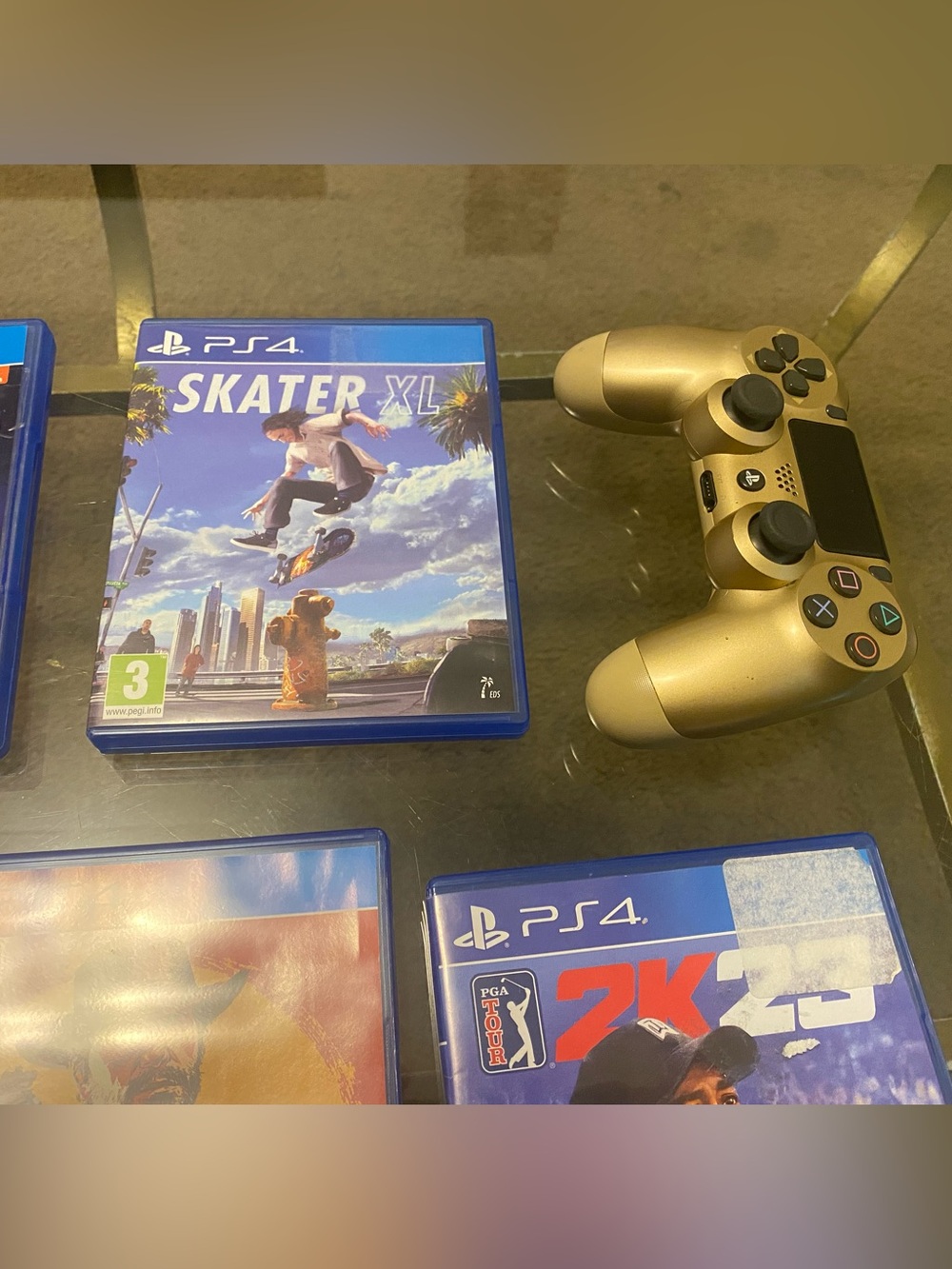 PS4 Game Bundle with Free controller - Picture 4 of 14